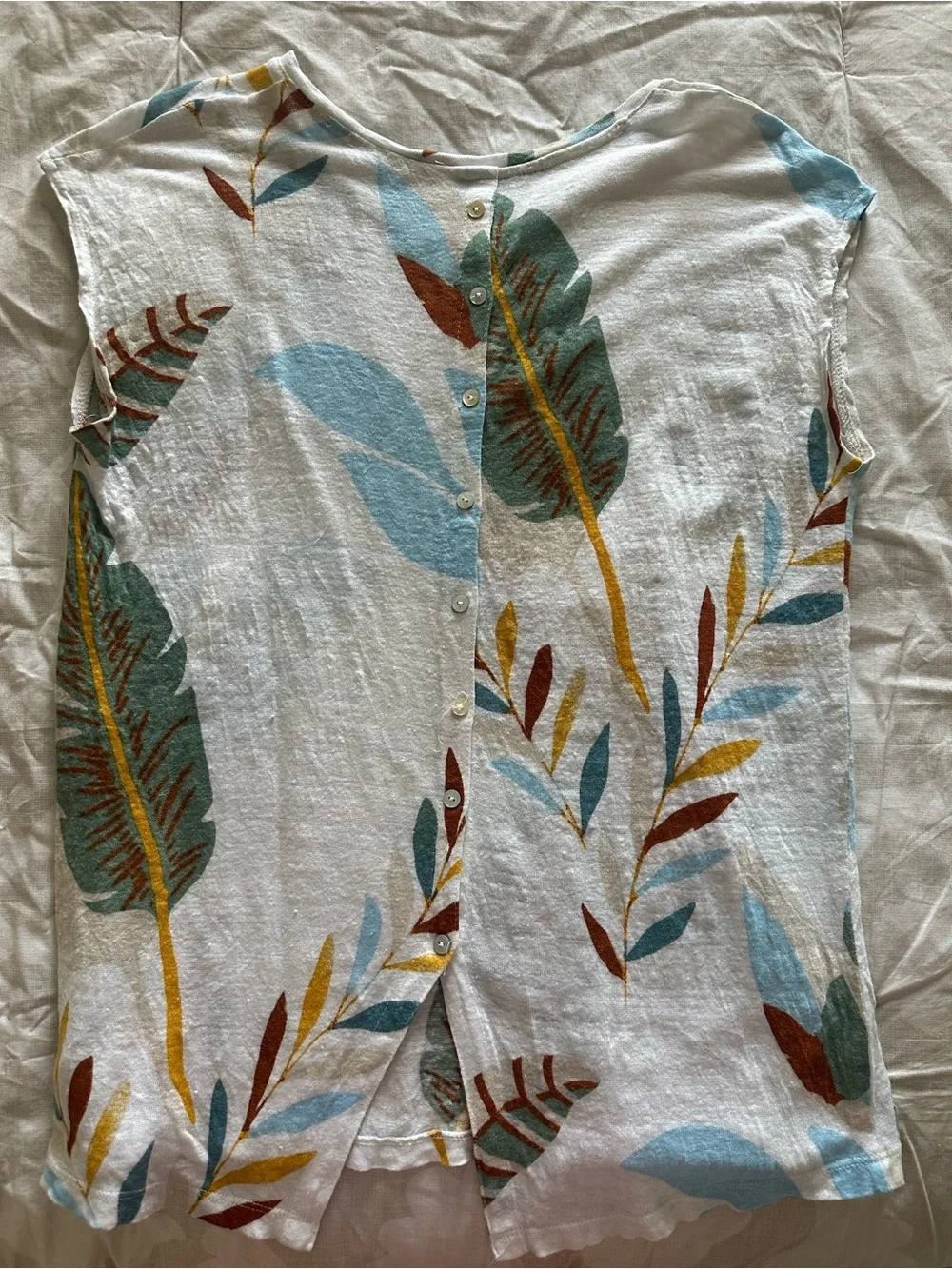 Cynthia Rowley White Tee with Teal, Rust & Mustard Leaf Print